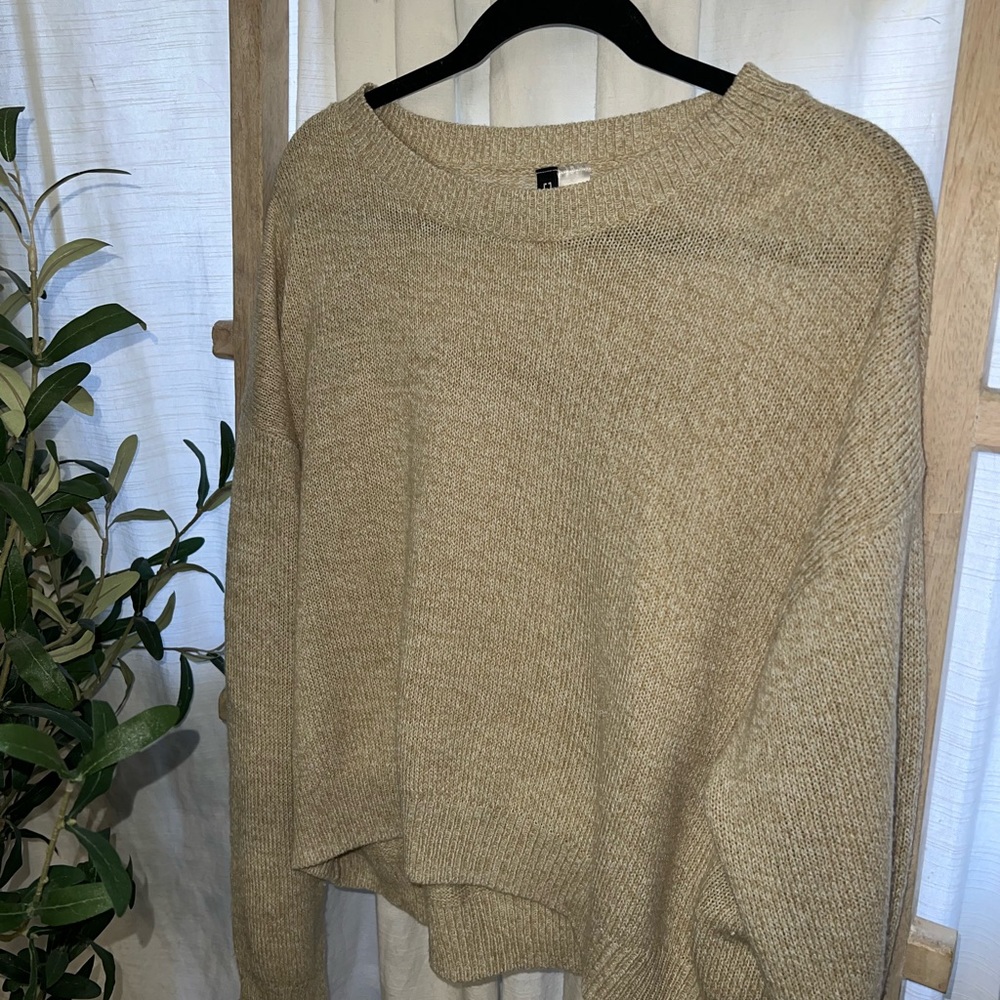 H&M Divided - Tan Crop Sweater - Size XL